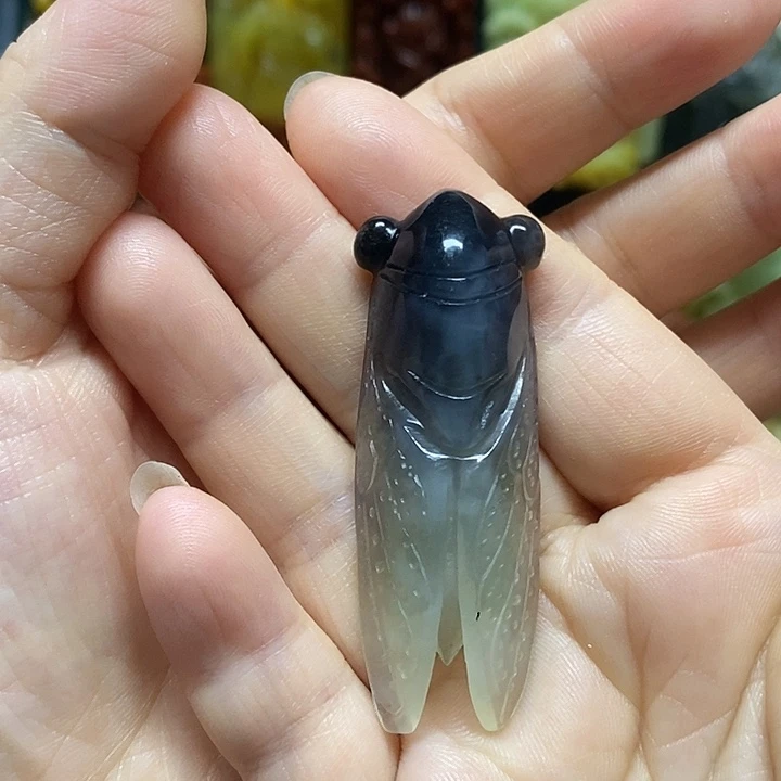 岫玉未镶嵌吊坠(赠链)