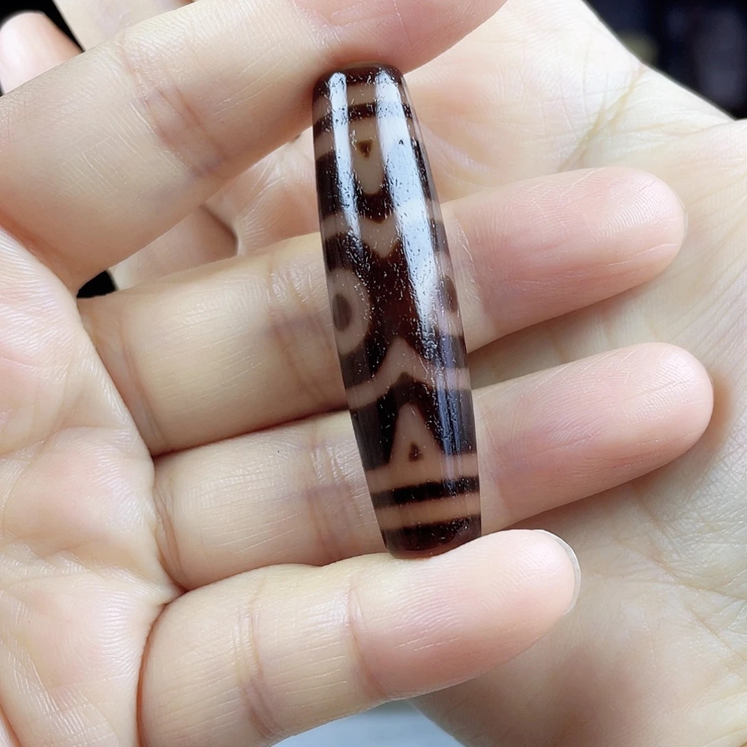 玛瑙/玉髓合金颈饰黑金