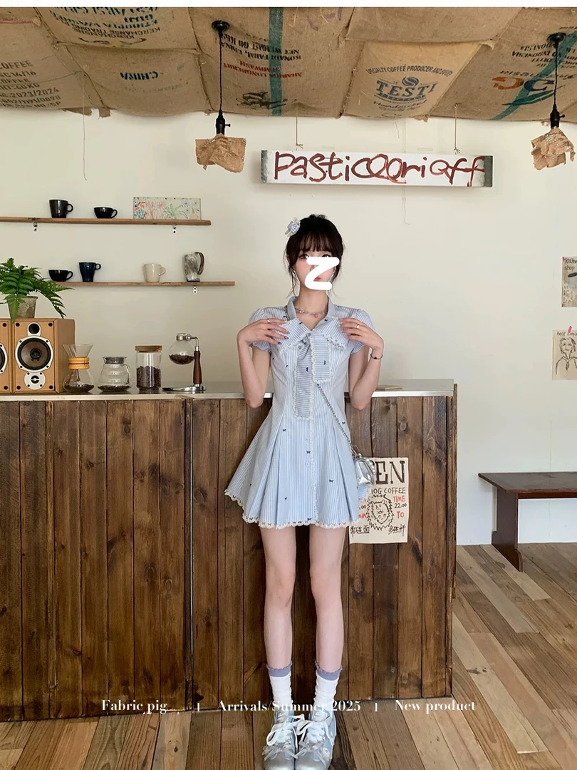 蝴蝶蓝调 夏日绝美条纹衬衫连衣裙女泡泡袖甜美收腰小短裙
