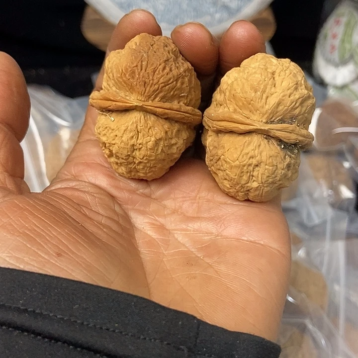 把件文玩核桃云南铁核桃基地25