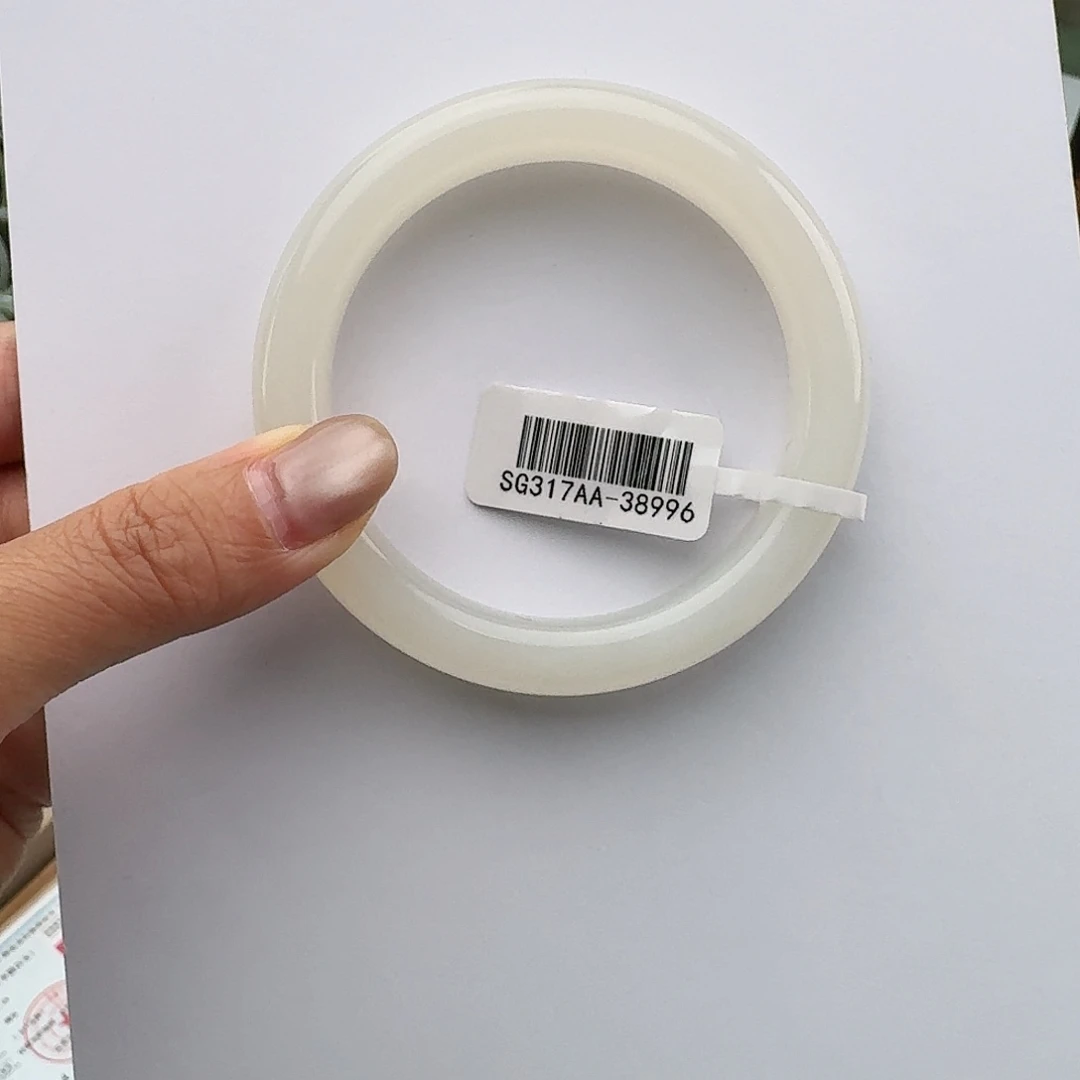 未镶嵌手镯和田玉56