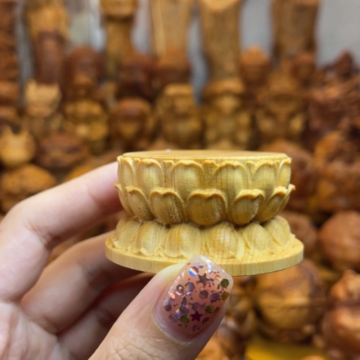 *****柏木（崖柏）莲花底座