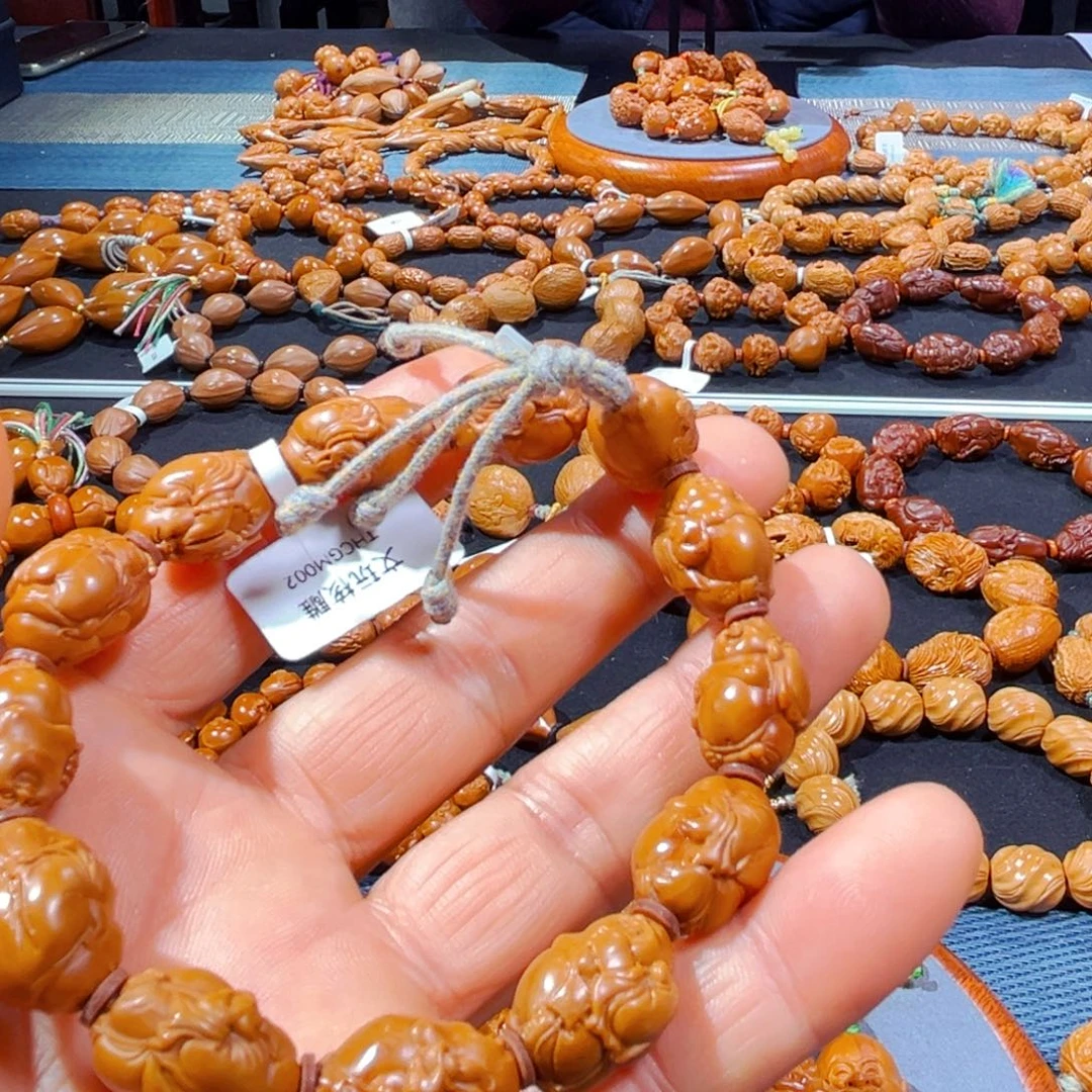 橄榄核吊坠新人在这里