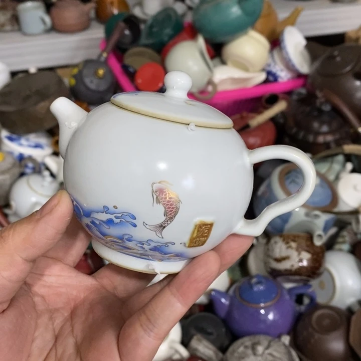 陶瓷艺术品及陶瓷壶