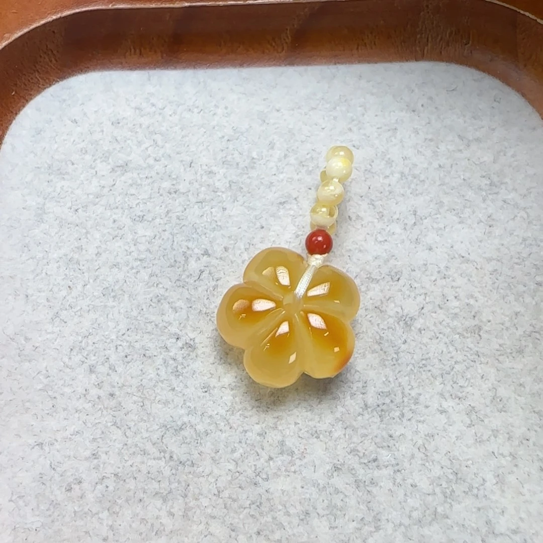 琥珀未镶嵌珠宝奇石定制