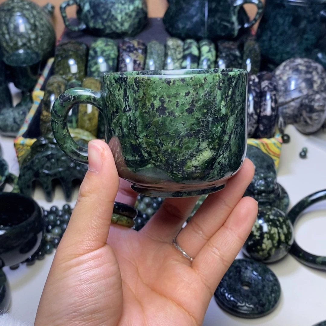 蛇纹石玉未镶嵌项链