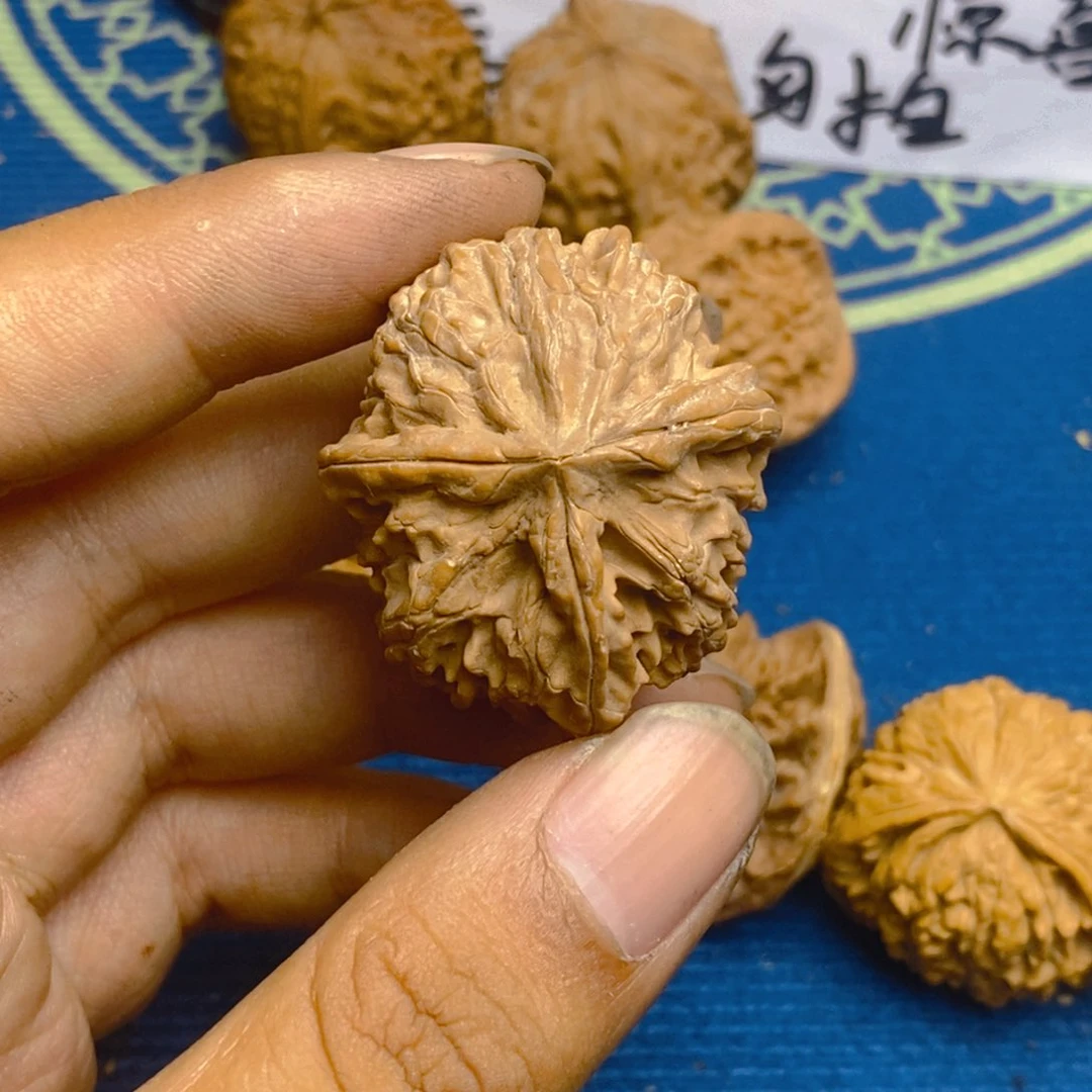 z***x核桃手串/手链尖微列