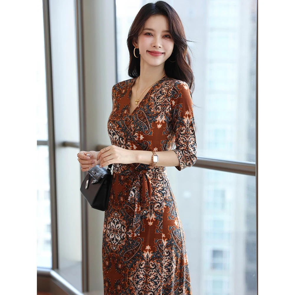 复古法式气质裹身裙夏新款波西米亚显瘦遮肚棕色连衣裙弹力修身