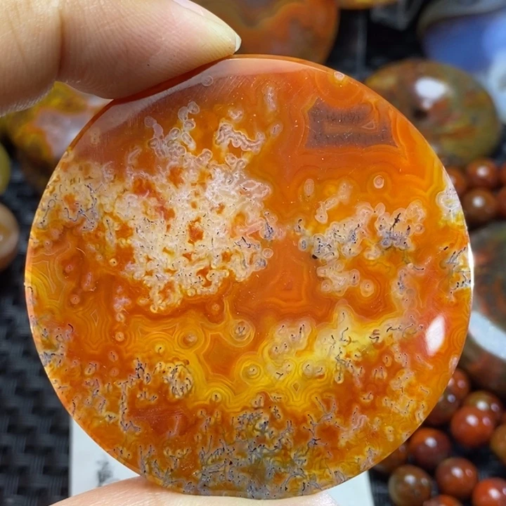 玛瑙/玉髓颈饰未镶嵌