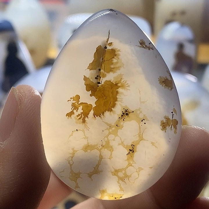 未镶嵌颈饰玛瑙/玉髓潘*鸣