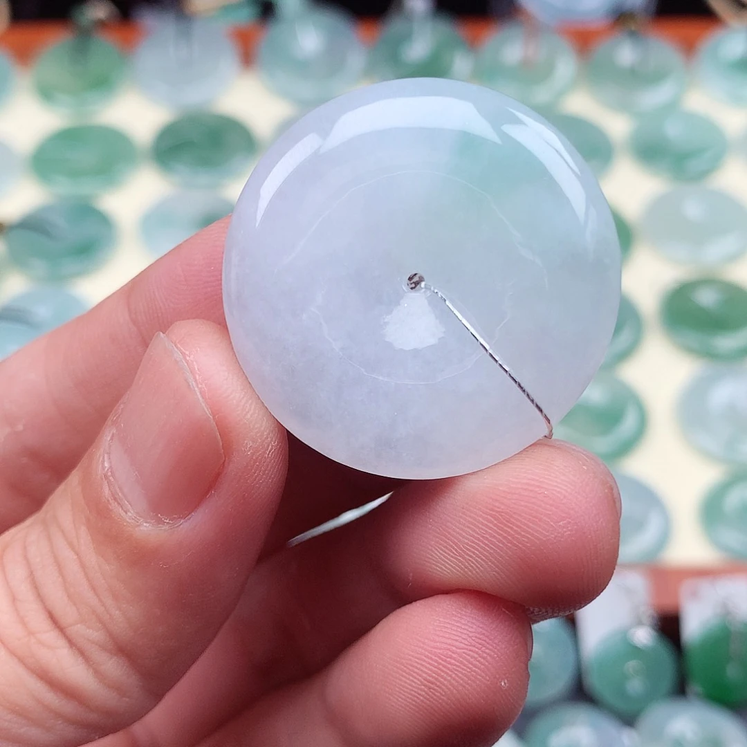 翡翠未镶嵌颈饰32.5-6.0mm