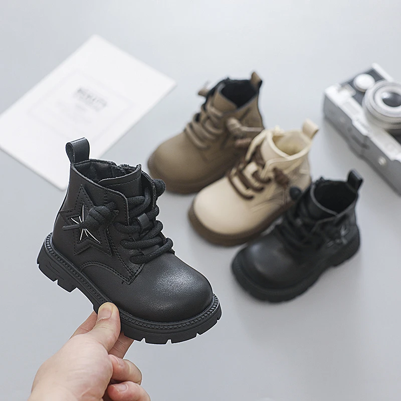 秋冬款星星儿童马丁靴复古英伦女童靴小童百搭软底男童侧拉链皮靴