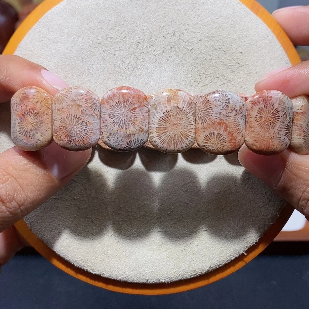 硅化珊瑚（珊瑚玉）手串未镶嵌彩大花54