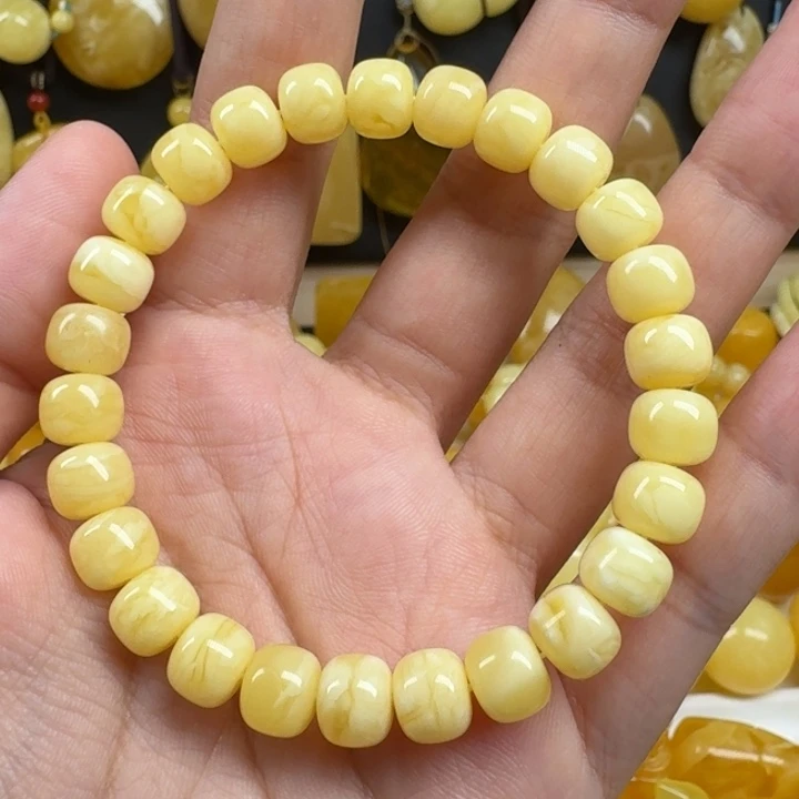 蜜蜡未镶嵌珠宝奇石