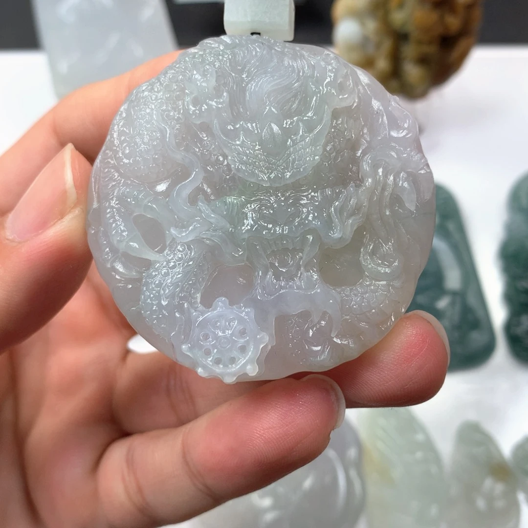 定制翡翠未镶嵌吊坠