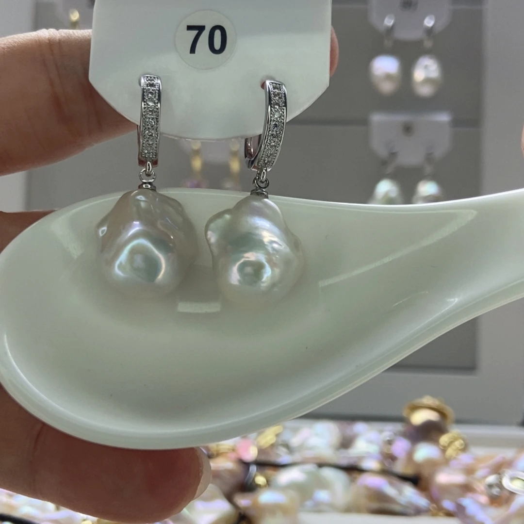 妖***灵颈饰淡水珍珠银S925镶嵌70