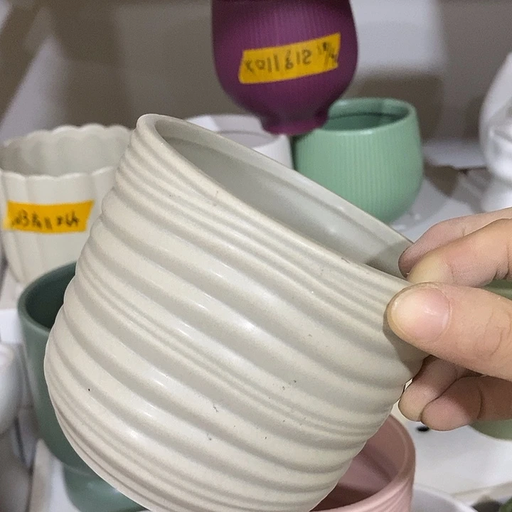 陶摆件陶盆有孔 瑕疵针孔漏釉介意勿拍外口 12外高 10