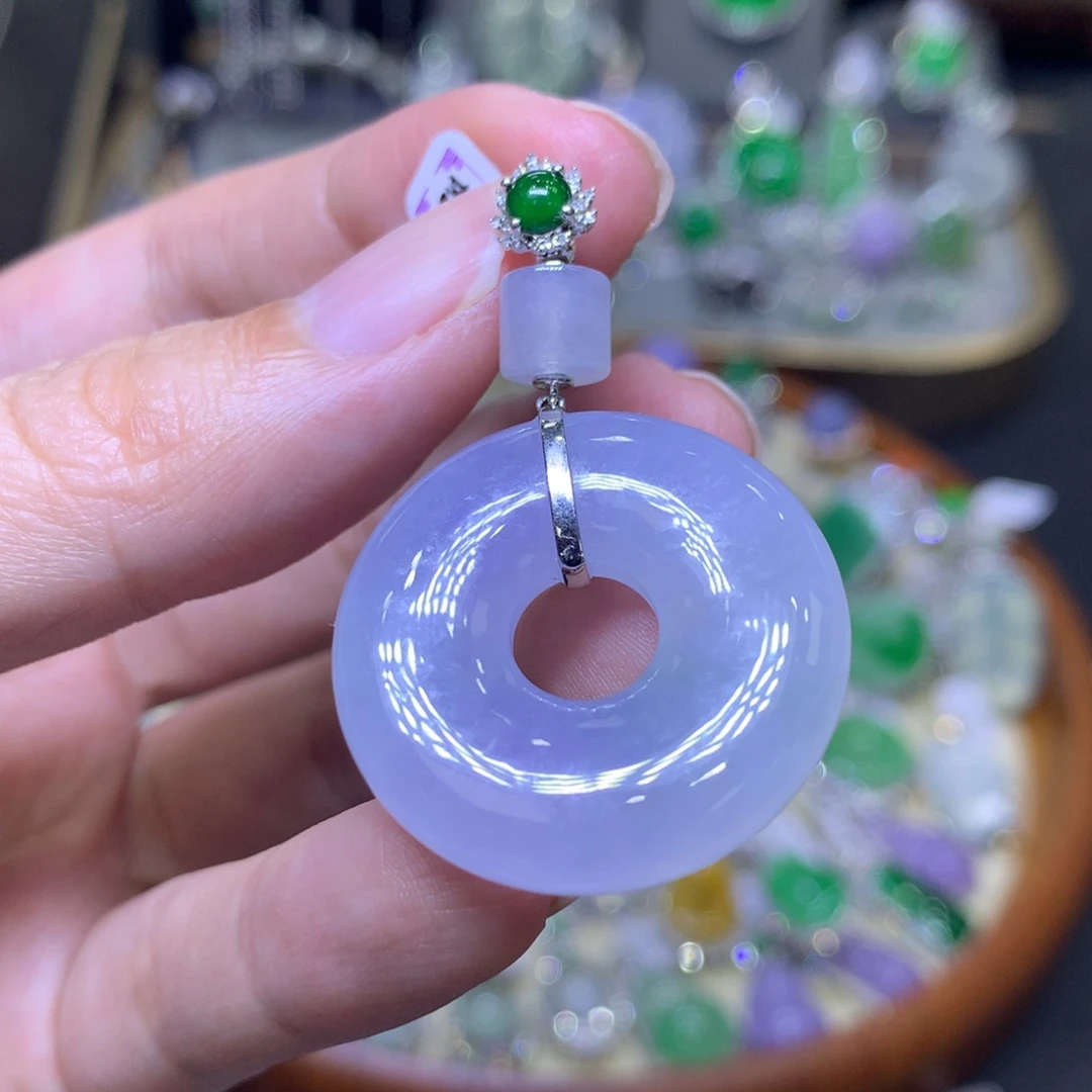 翡翠18K金镶嵌颈饰翡翠吊坠项链