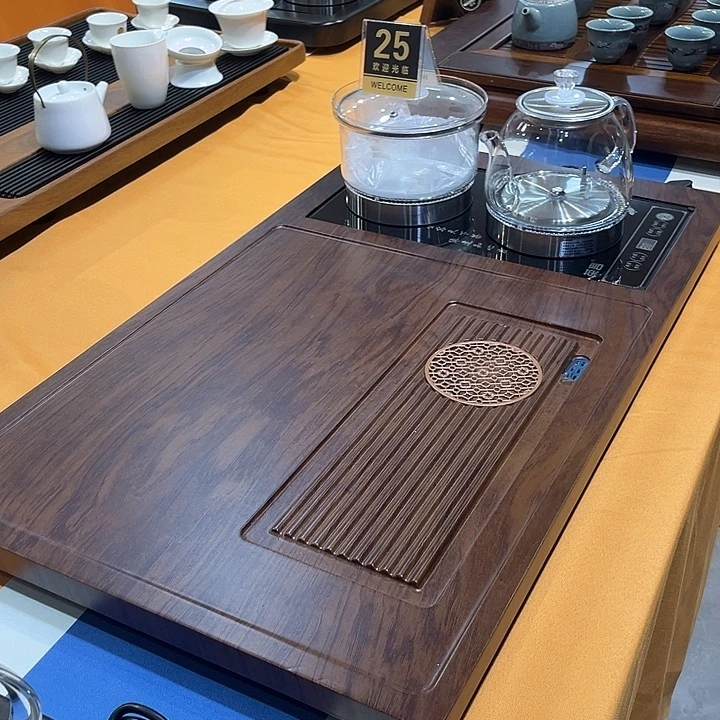 茶盘的颜色和色彩是很重要滴了