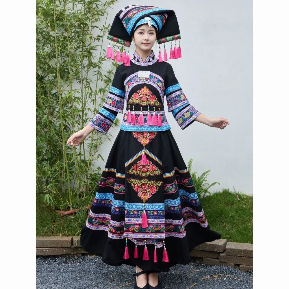 【906人收藏】24款广西壮族服装布依族女传统服饰长裙回娘家三月三