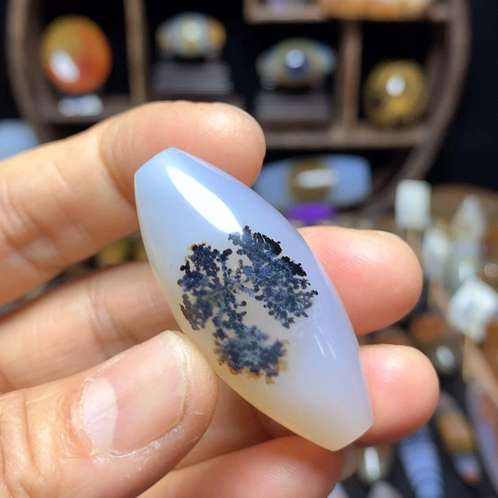 未镶嵌颈饰玛瑙/玉髓