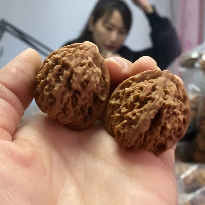 文玩核桃把件36蜡皮皇冠小众