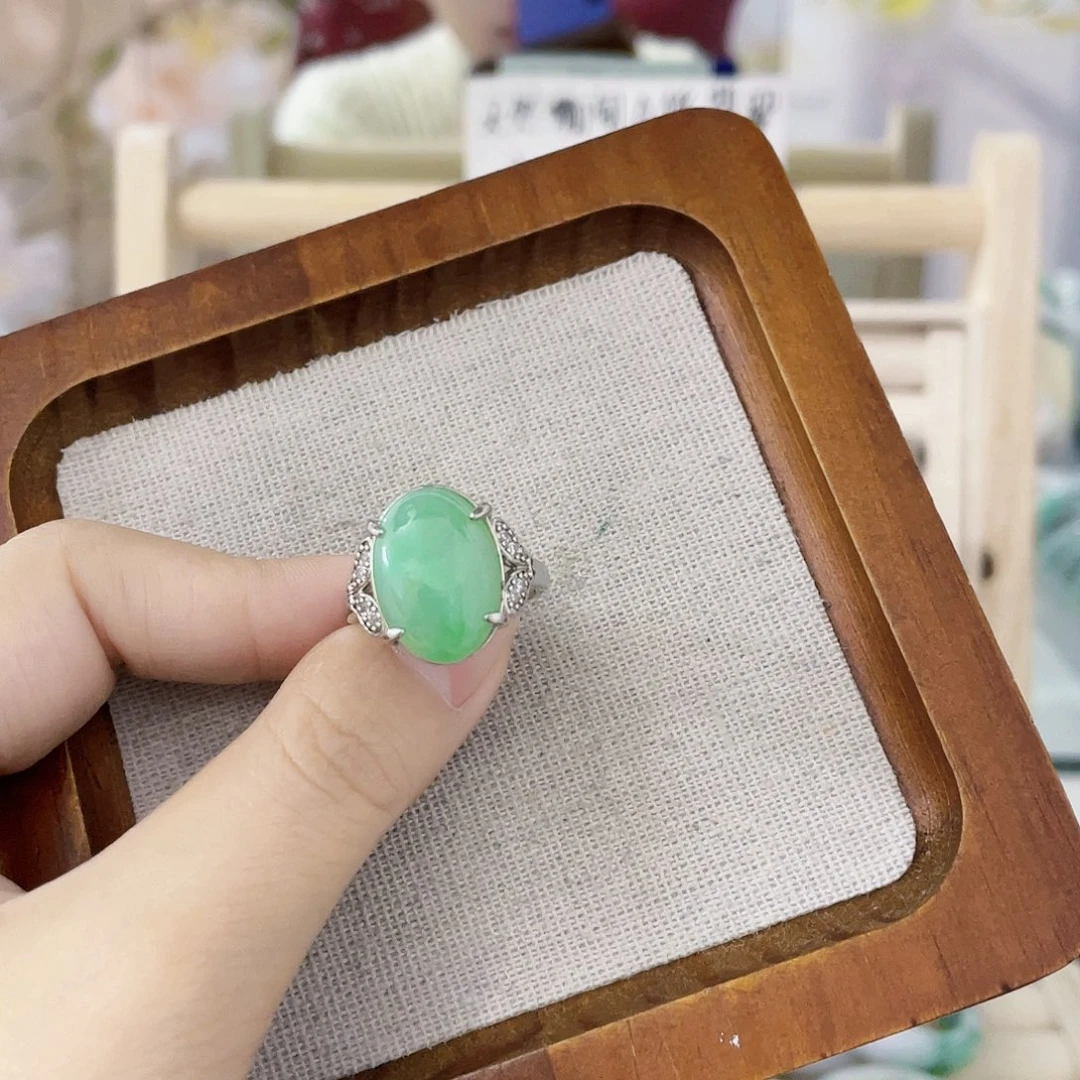 颈饰未镶嵌翡翠天然翡翠Ａ货