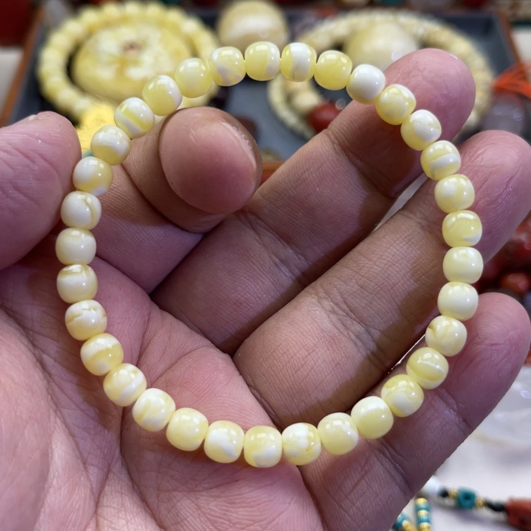 琥珀未镶嵌珠宝奇石54