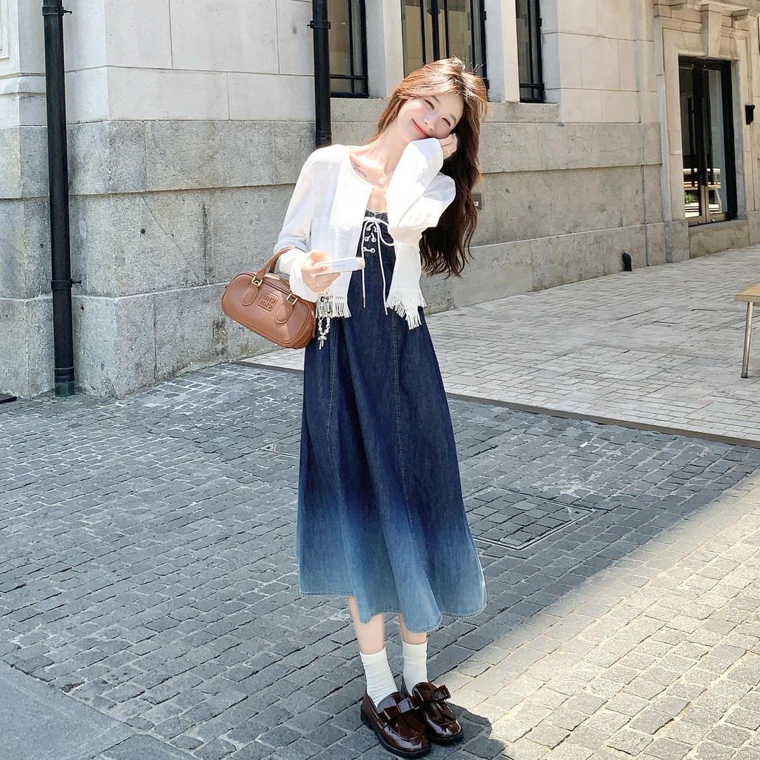 甜美减龄牛仔套装裙女2025年早秋新款流苏开衫渐变色吊带裙两件套