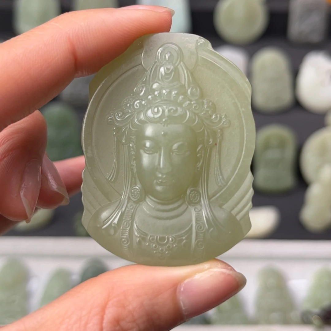 和田玉颈饰未镶嵌?***人