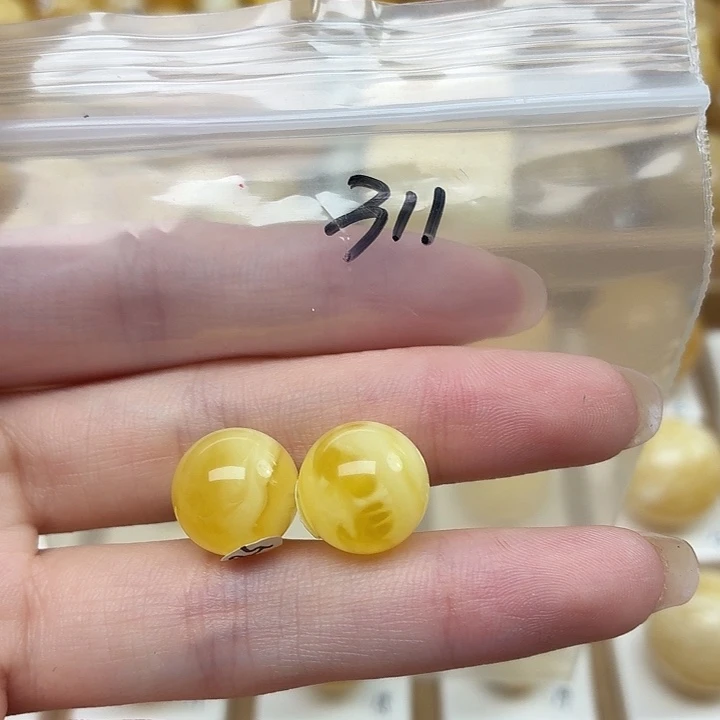 未镶嵌蜜蜡裸石妙***松蜜蜡