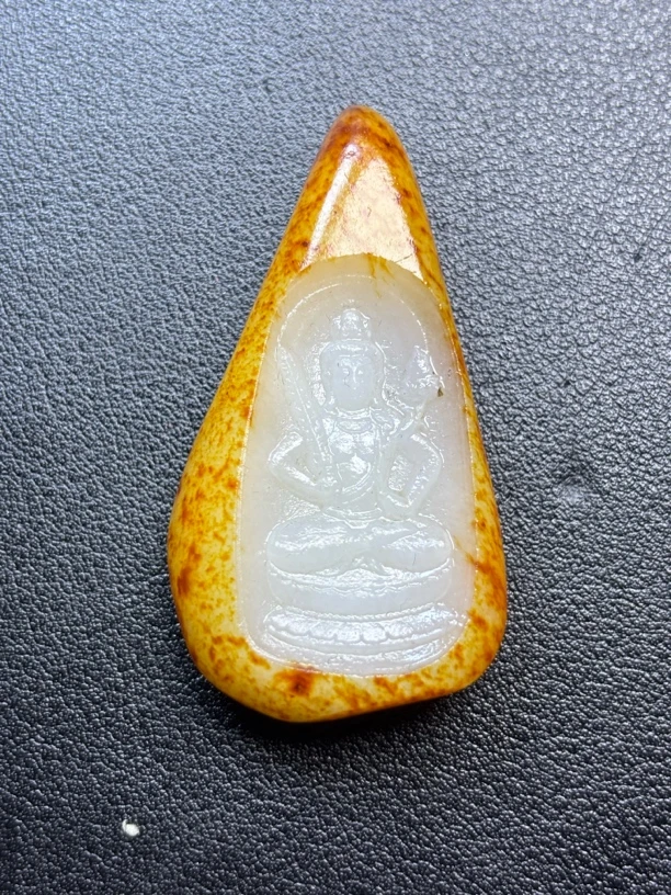 和田玉属牛属虎守护虚空藏