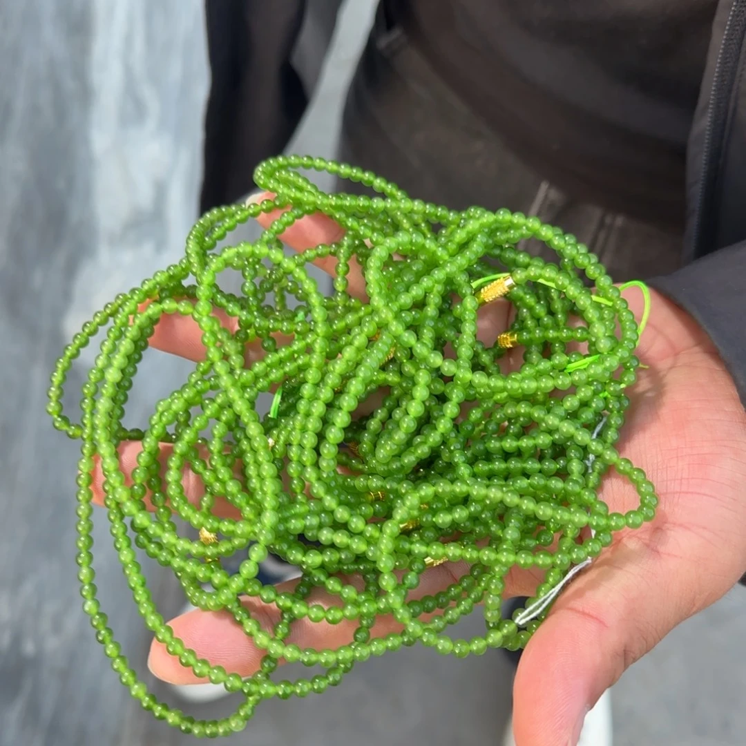 和田玉未镶嵌颈饰苹果绿纯净版卡4多样性发货拍一发一