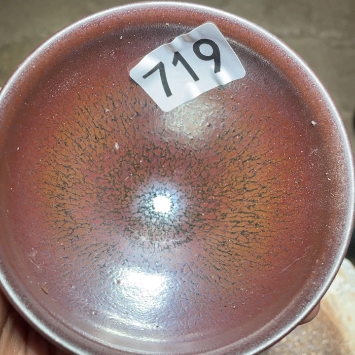 推出全新一代奥迪轿车司机说