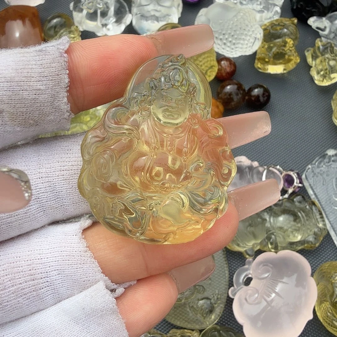 愈***号未镶嵌车挂水晶水晶