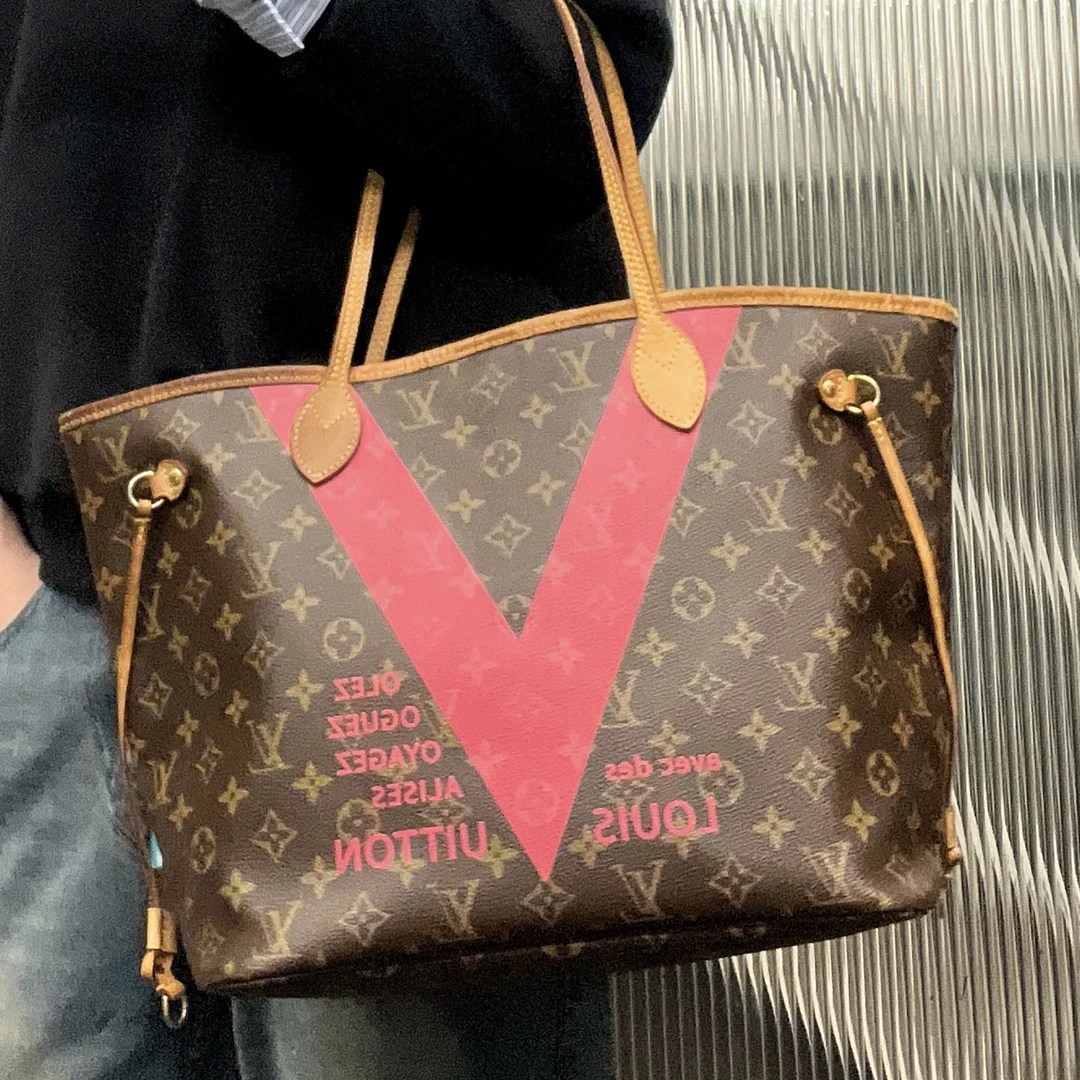 95新 LouisVuitton/路易威登 【涛】6CC925 特别款老花手提包