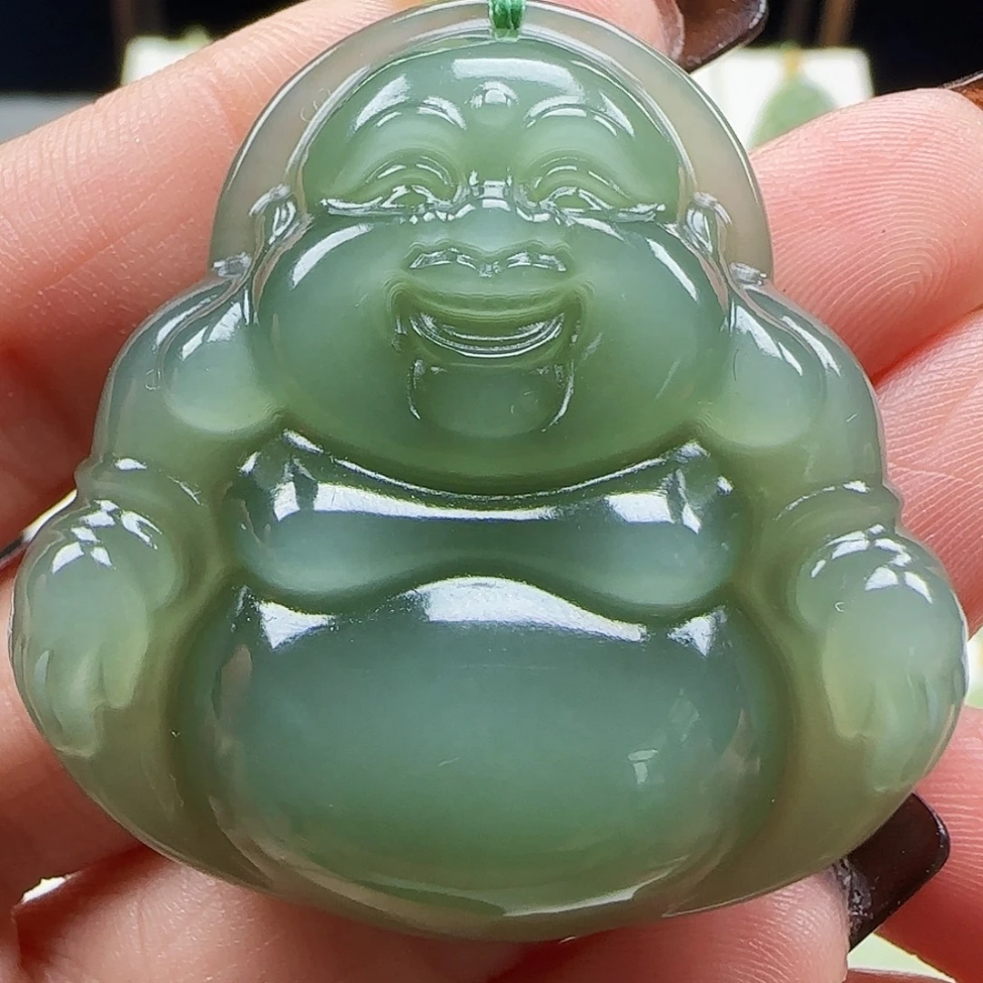 和田玉未镶嵌吊坠(赠链)