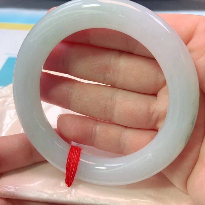 翡翠手镯未镶嵌1061号