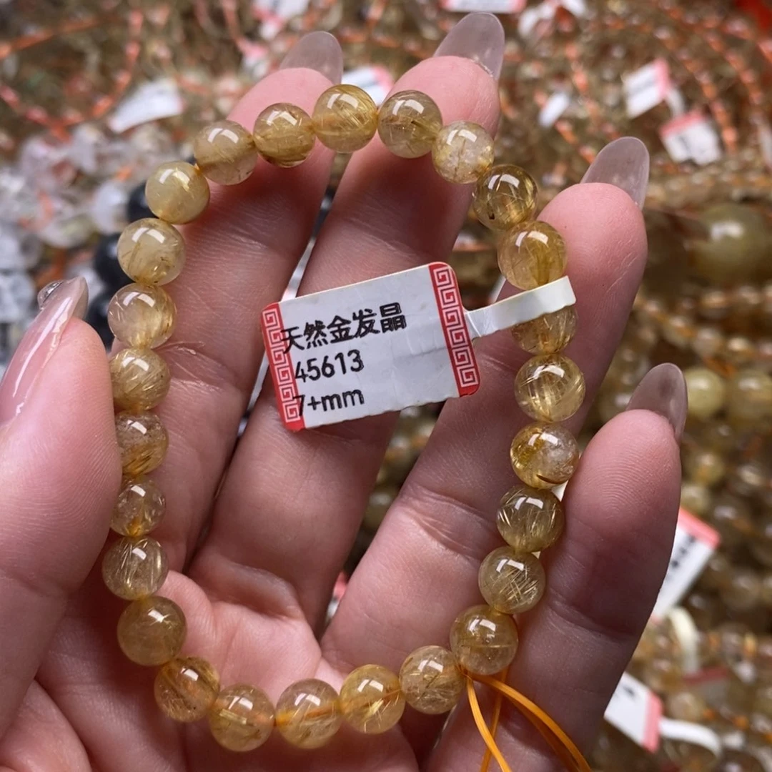 水晶手链未镶嵌？。