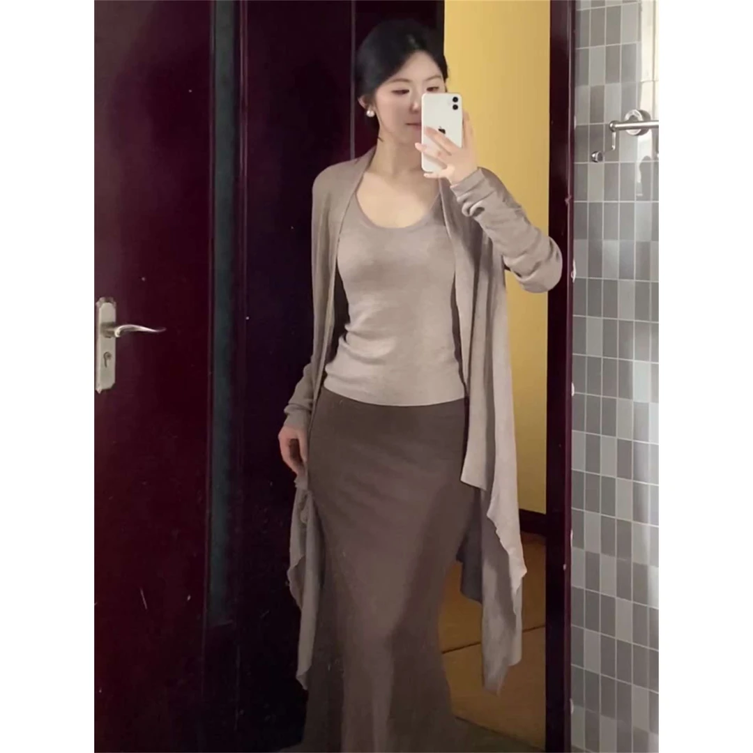 慵懒风针织长袖外套女秋温柔气质氛围感纯欲女小美美拉德短款外套