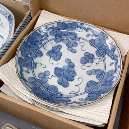 小****金葡萄瓷器欢迎您