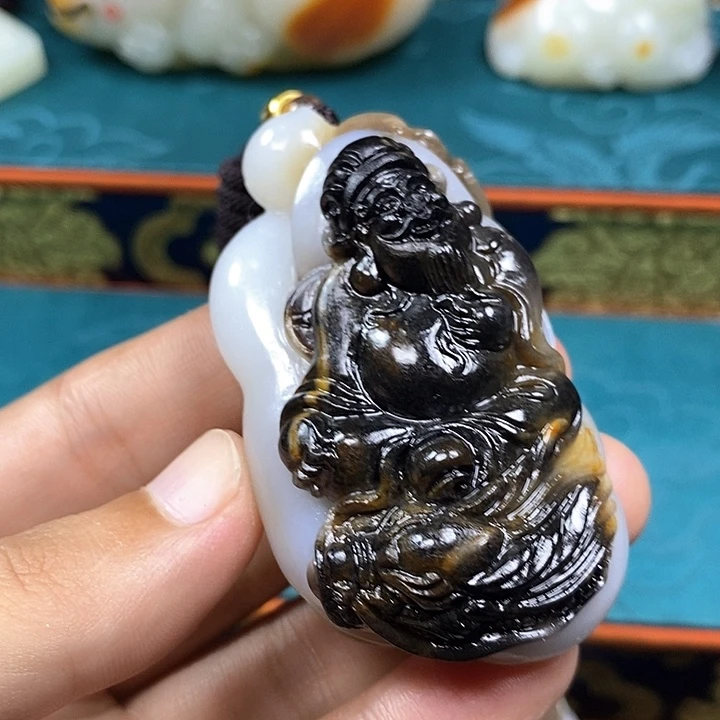 倭***.和田玉未镶嵌挂件