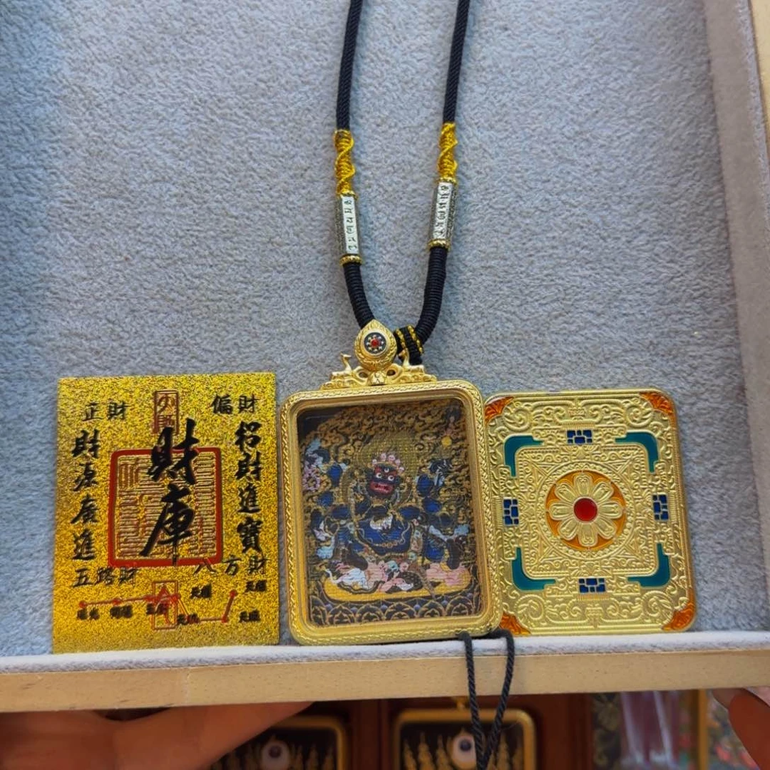 吊坠大黑天。