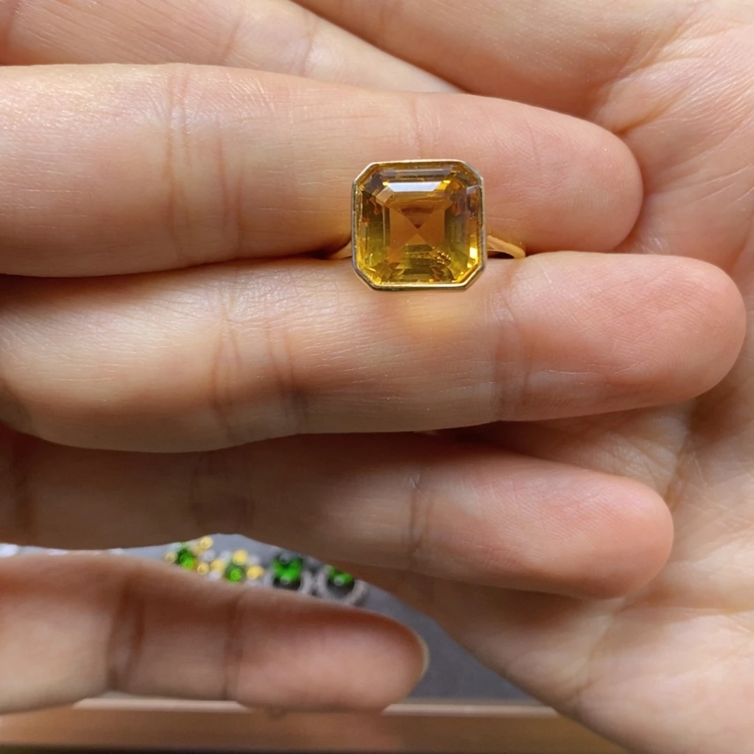 银S925镶嵌戒指黄晶