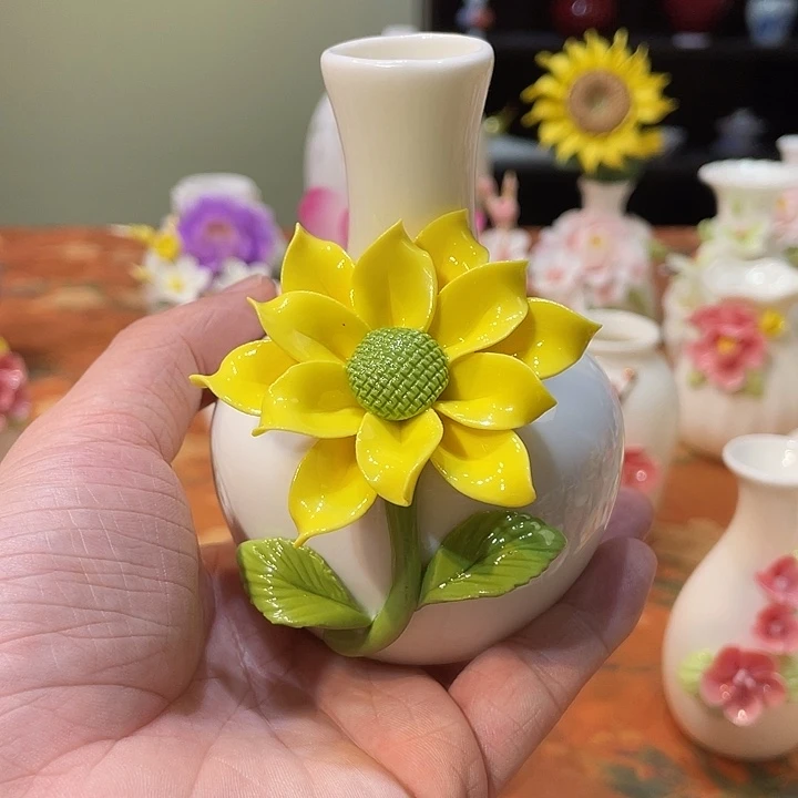 其他手工陶瓷精致摆件