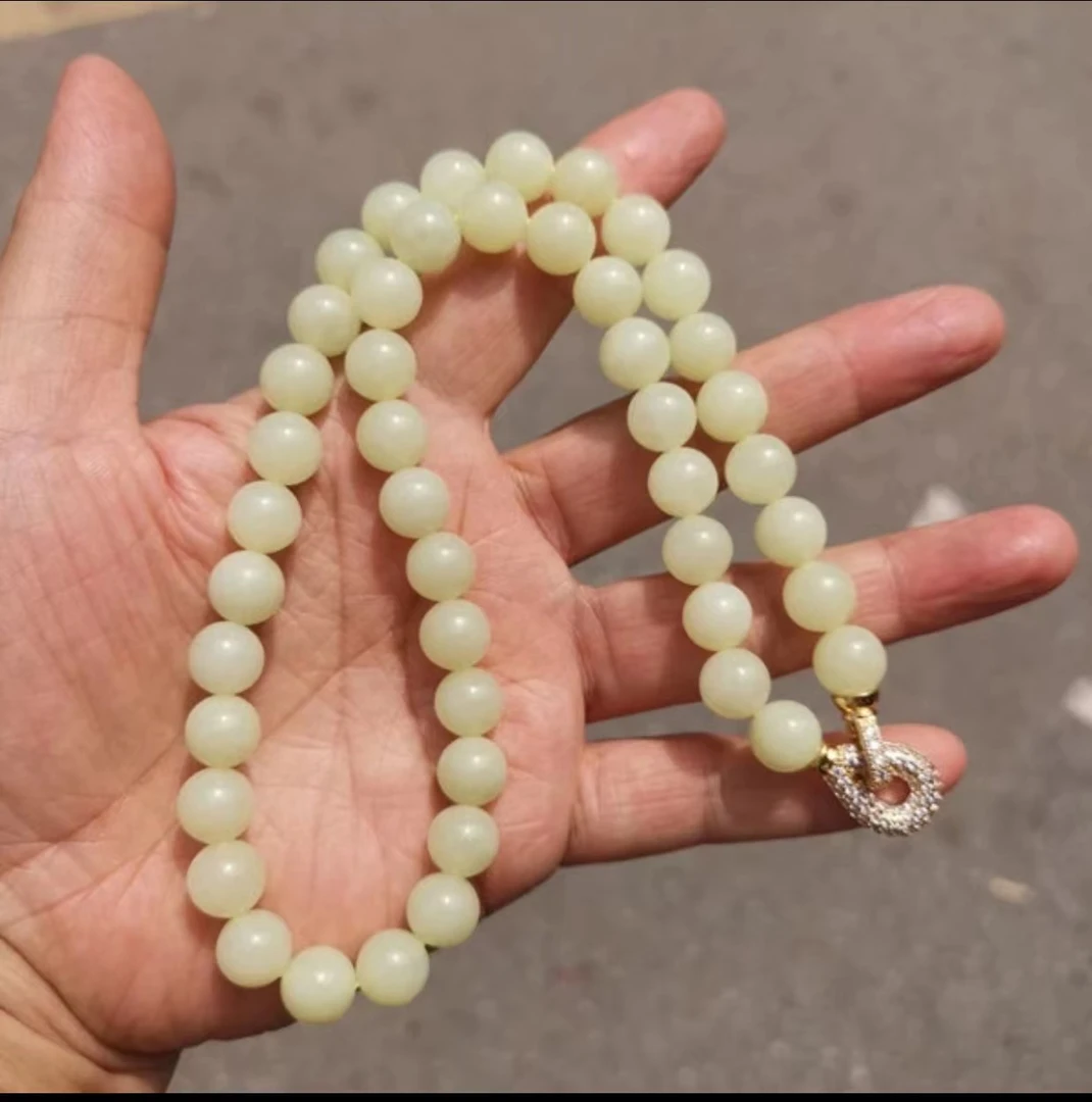 【集团·福利】蛇纹石玉未镶嵌随机发货一个/白珠子