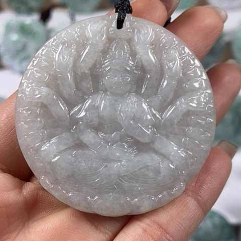 翡翠颈饰未镶嵌千手观音福利