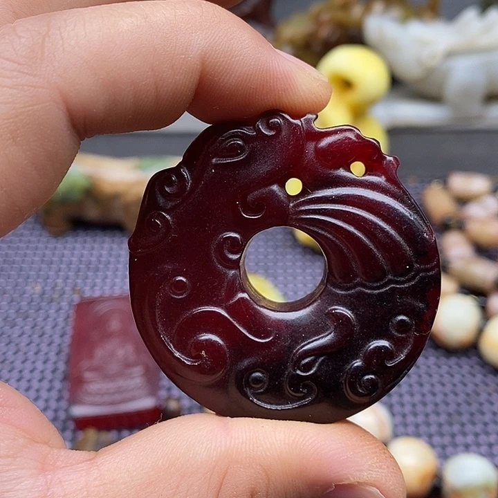 未镶嵌蛇纹石玉颈饰