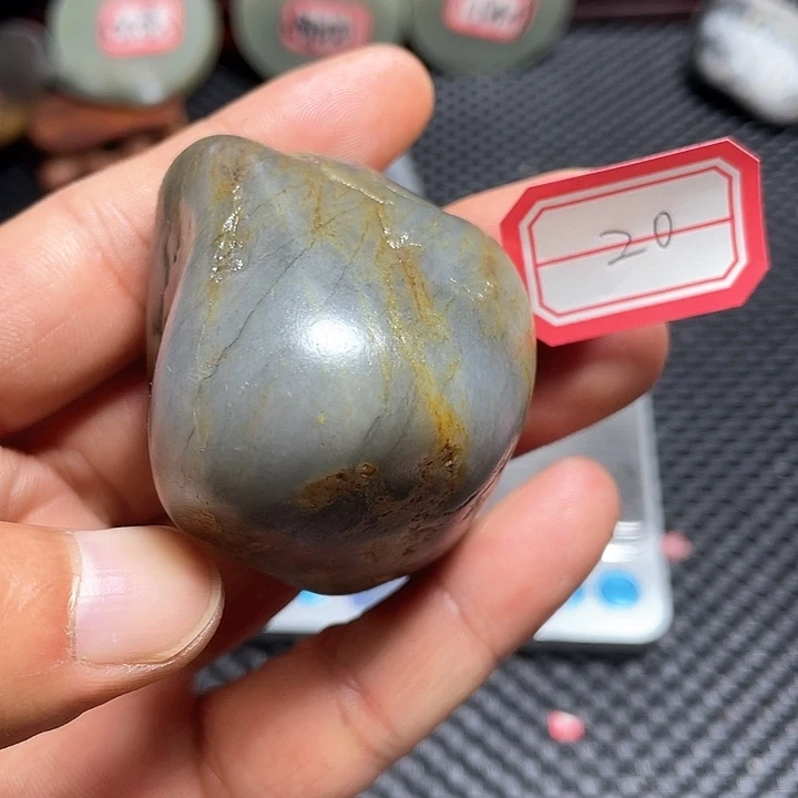 未镶嵌和田玉挂件20