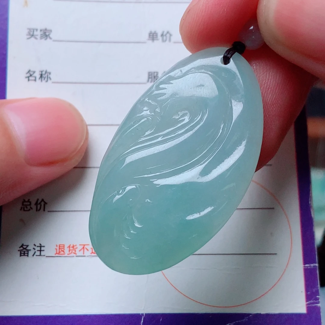 翡翠未镶嵌颈饰胶块锦鲤